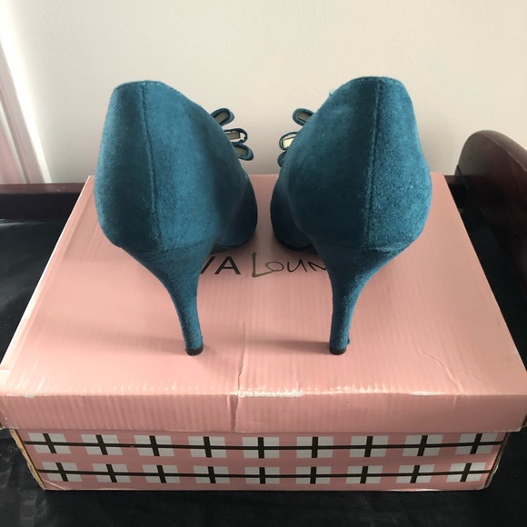 Teal Suede Pumps - Picture 3 of 7